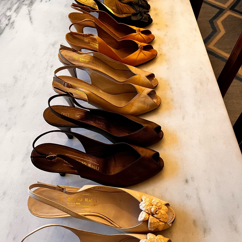 Lot of 6 pair of Vintage Bruno Magli women’s shoes. Size 7.5AAA.